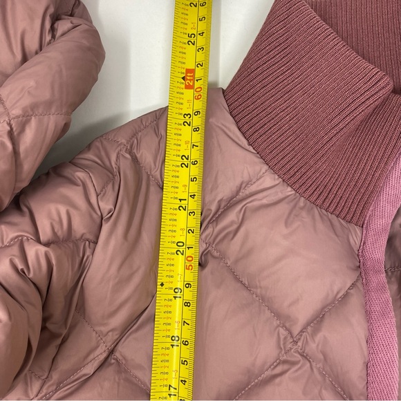 Marine Layer Meredith Puffer Coat in Mauve Large - Picture 9 of 10